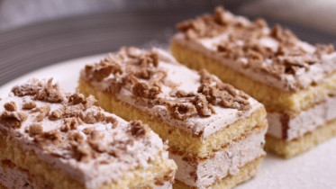 Az ősz édes kincse: Varázslatosan egyszerű gesztenyés süti recept borítókép